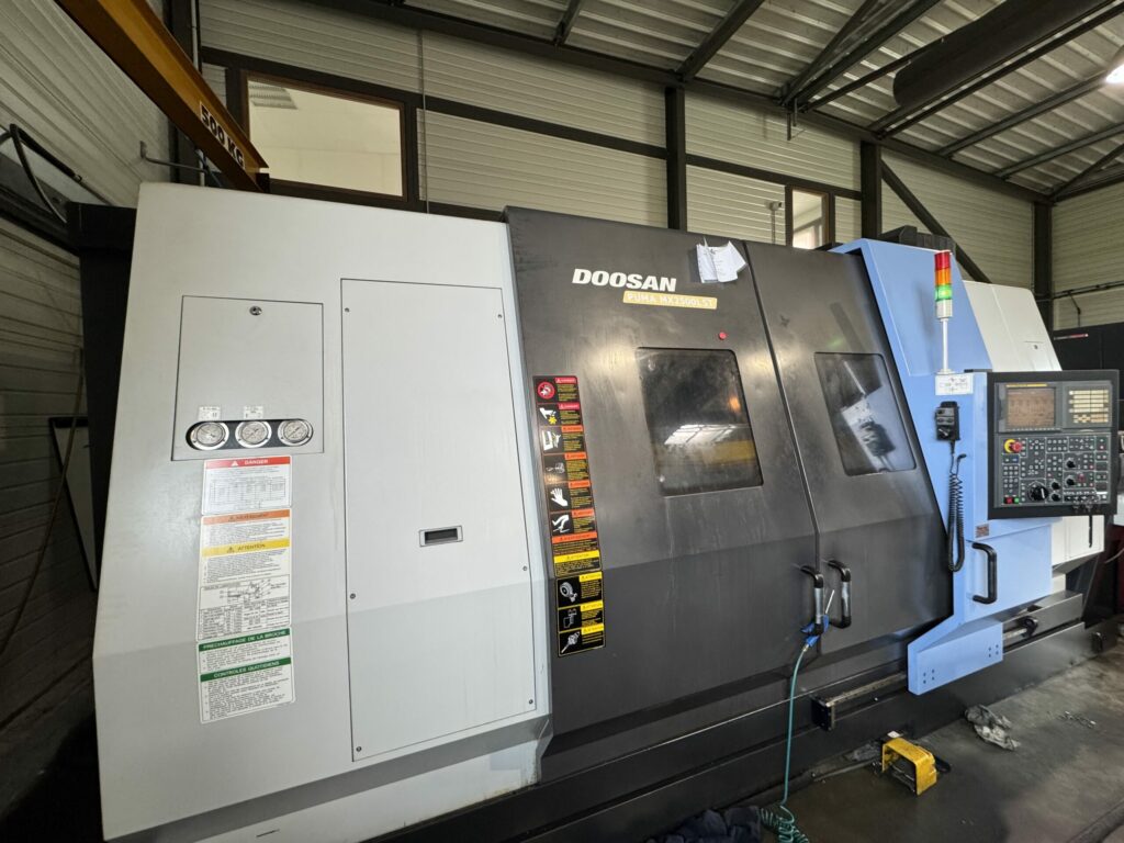 tour fraiseur 6 axes puma doosan mx 2500 lst